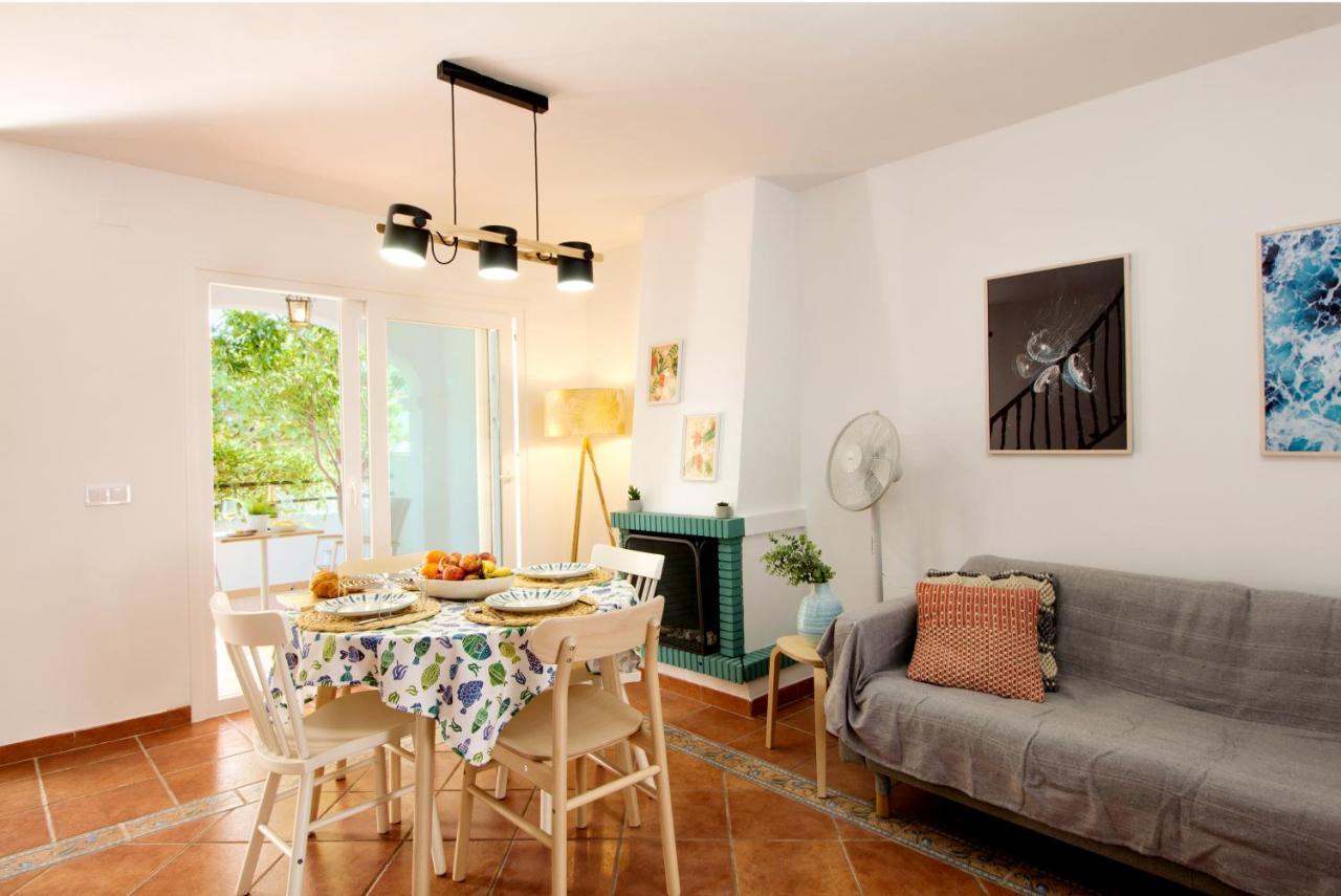 A Cozy And Elegant Townhouse Across The Beach Torre de Benagalbon Dış mekan fotoğraf
